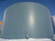501 Leonie devant citerne eau douce Grise Fiord