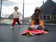 663 Retrouvailles trampoline Feroe