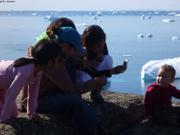 171 Aurore pose a Nuussuaq