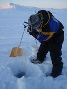 092 Measuring ice thickness
