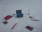 Equipement pour magnetotellurie sur calotte glaciaire de l'ile Devon©EB