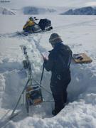 Maintenance station GPS glacier Belcher©EB