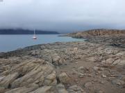 Mouillage a l'abri des iles pres de Grise Fiord ©EB