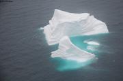 Survoler les icebergs