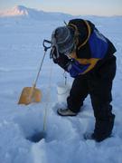 Measuring ice thickness