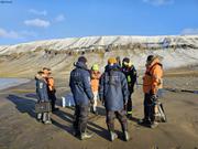 Scientifiques en partance pour manips a Kap Lee©EB